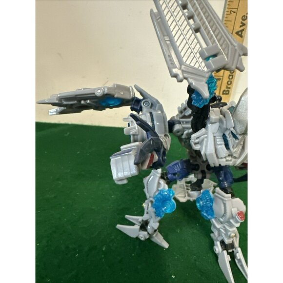 Transformers SOUNDWAVE Revenge Of The Fallen Deluxe Class Figure 2009 - Picture 5 of 10